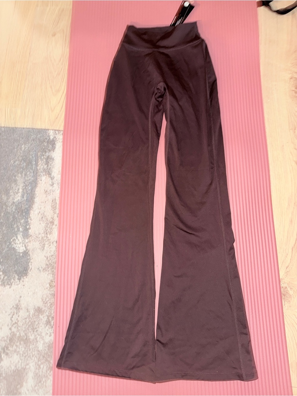 YoungLA Brown W227 - CURVE FLARE LEGGINGS in color “bossy” size large NWT - Picture 3 of 10